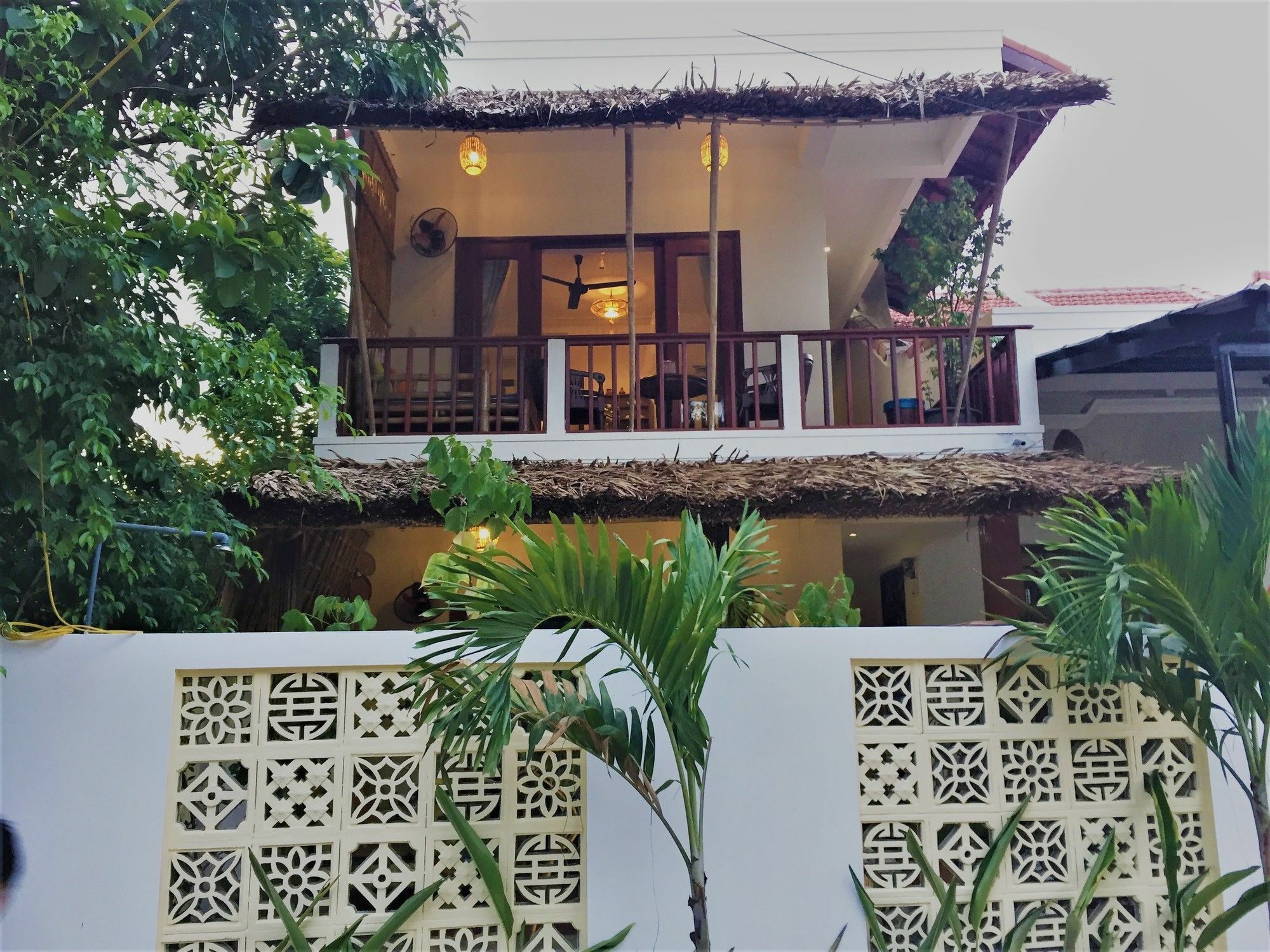 Red Flower Cottages Homestay Hoi An Exteriör bild